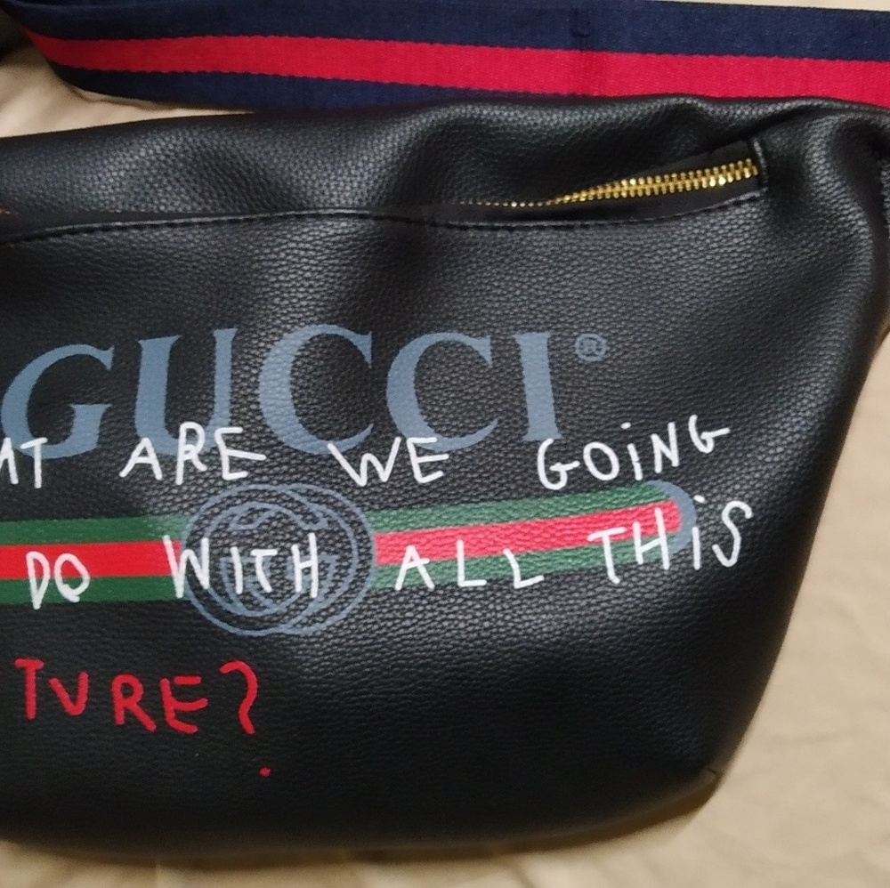 ** Gucci Waist Pouch **